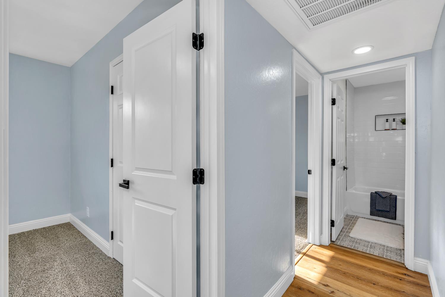 2719 E Norwich Ave, Fresno, CA 93726