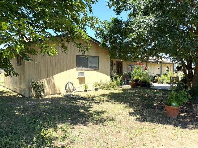 35570 Avenue 14 1/2, Madera, CA 93636