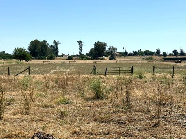 35570 Avenue 14 1/2, Madera, CA 93636