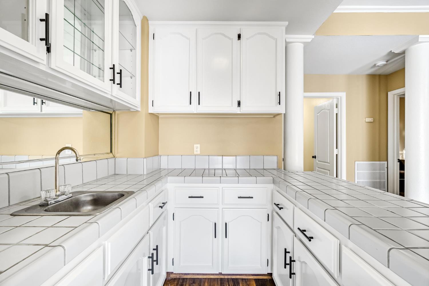 2034 Wrenwood Ave, Clovis, CA 93611