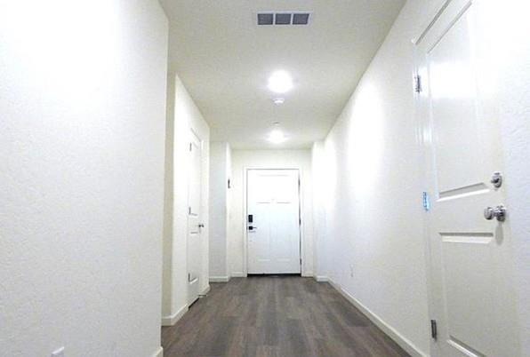 1583 Seneca Dr, Madera, CA 93637