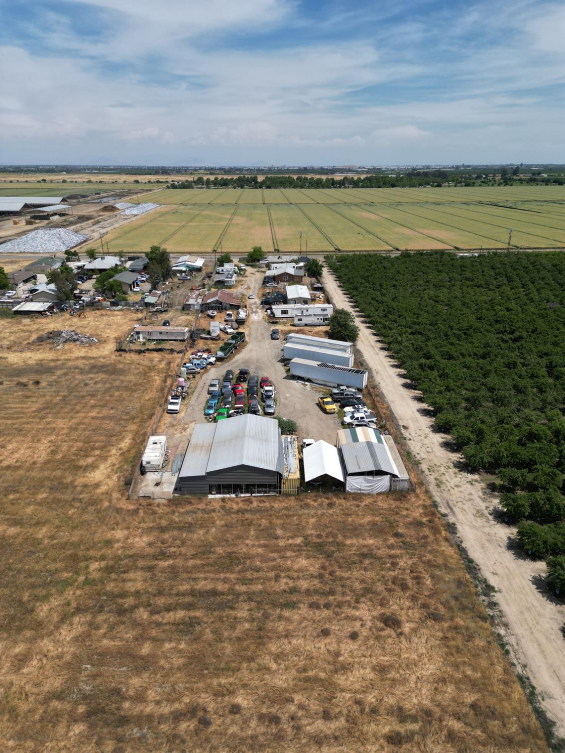 2501 S Marks Ave, Fresno, CA 93706