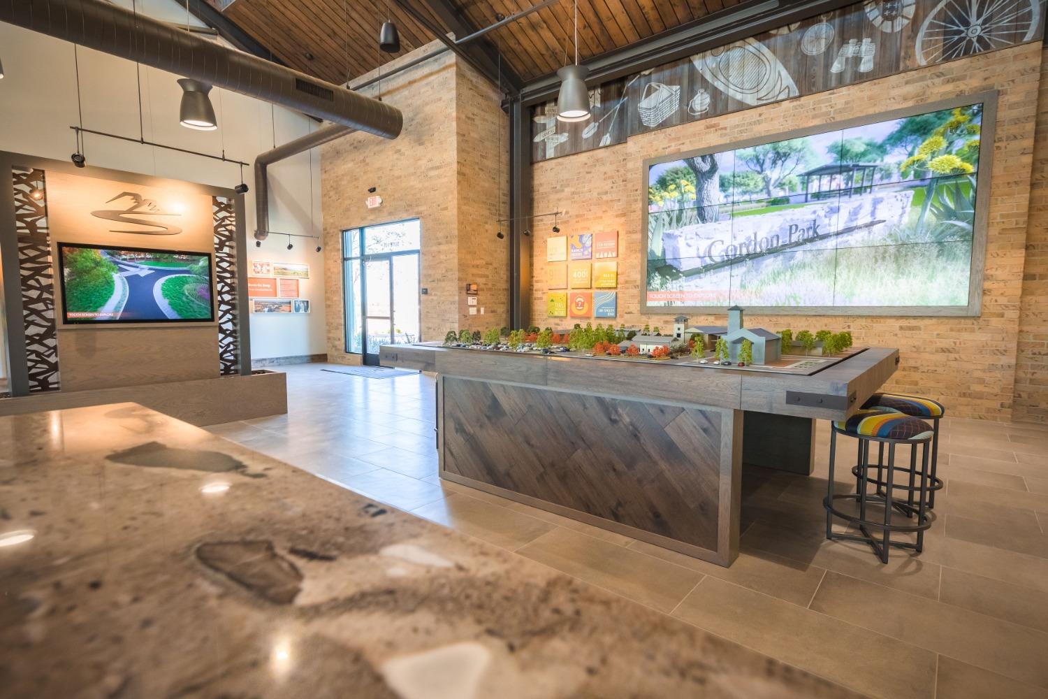 768 Laina Ave, Madera, CA 93636