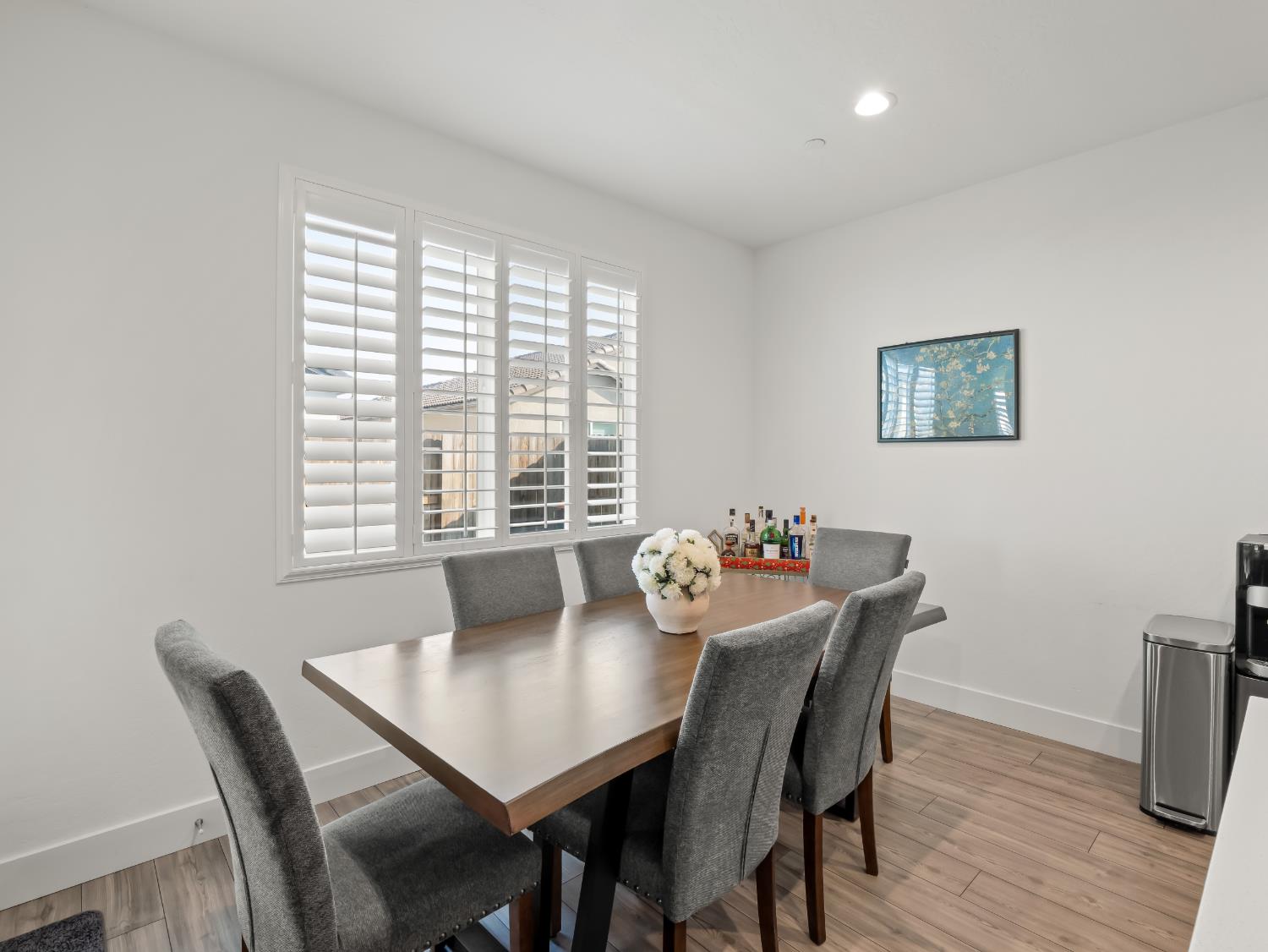 551 Talus Way S, Madera, CA 93636