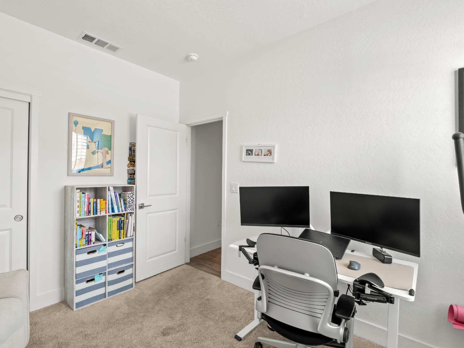 551 Talus Way S, Madera, CA 93636