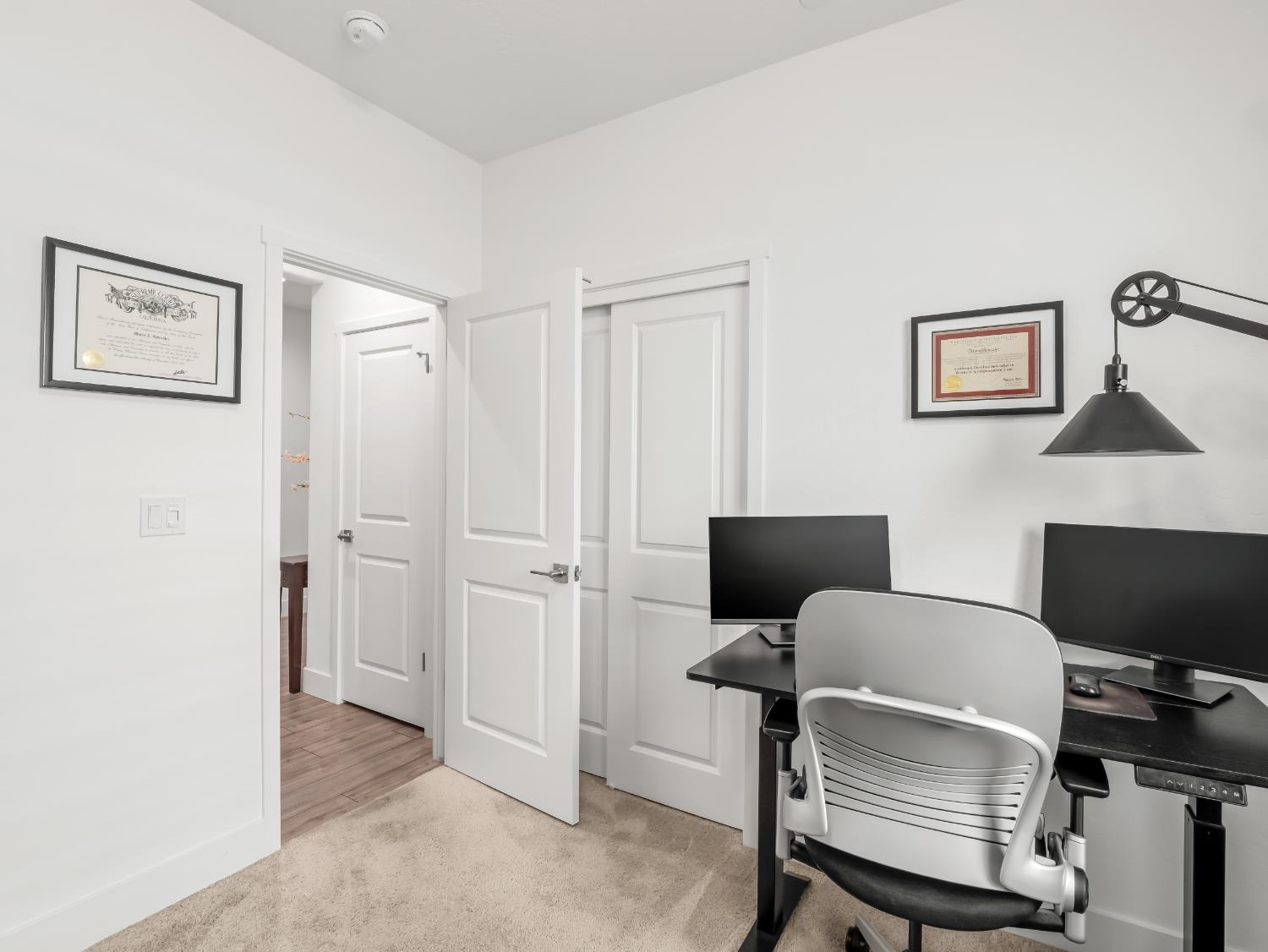 551 Talus Way S, Madera, CA 93636