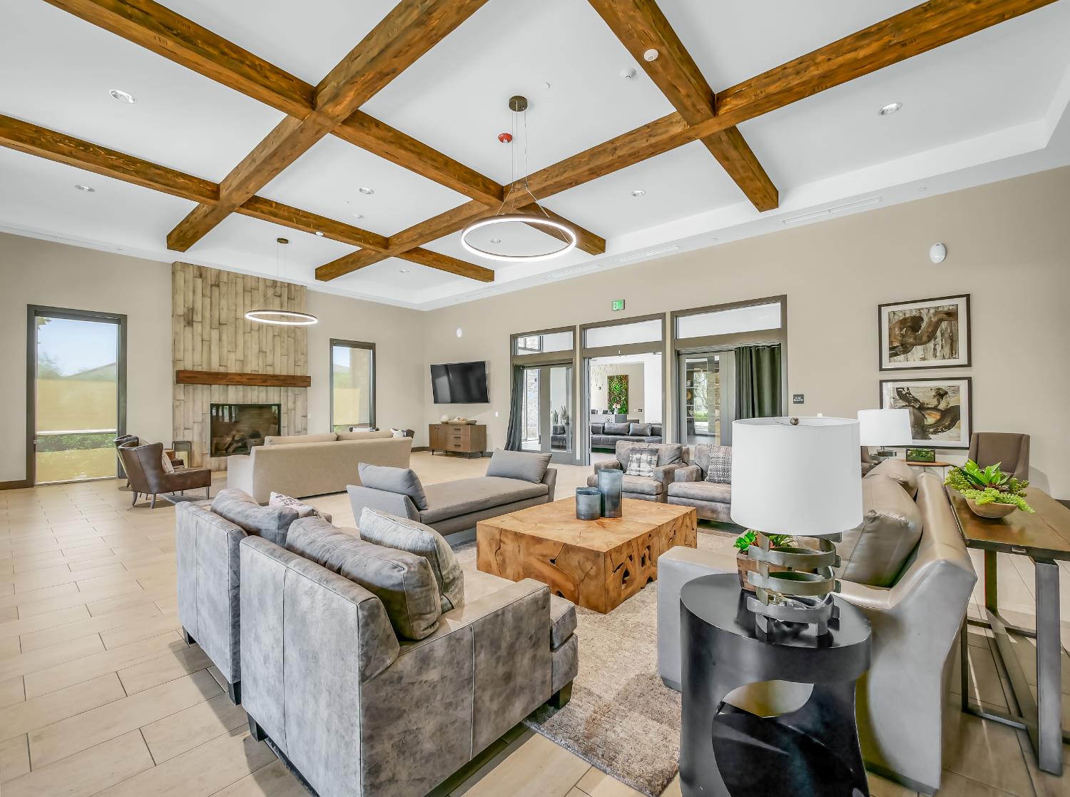 551 Talus Way S, Madera, CA 93636