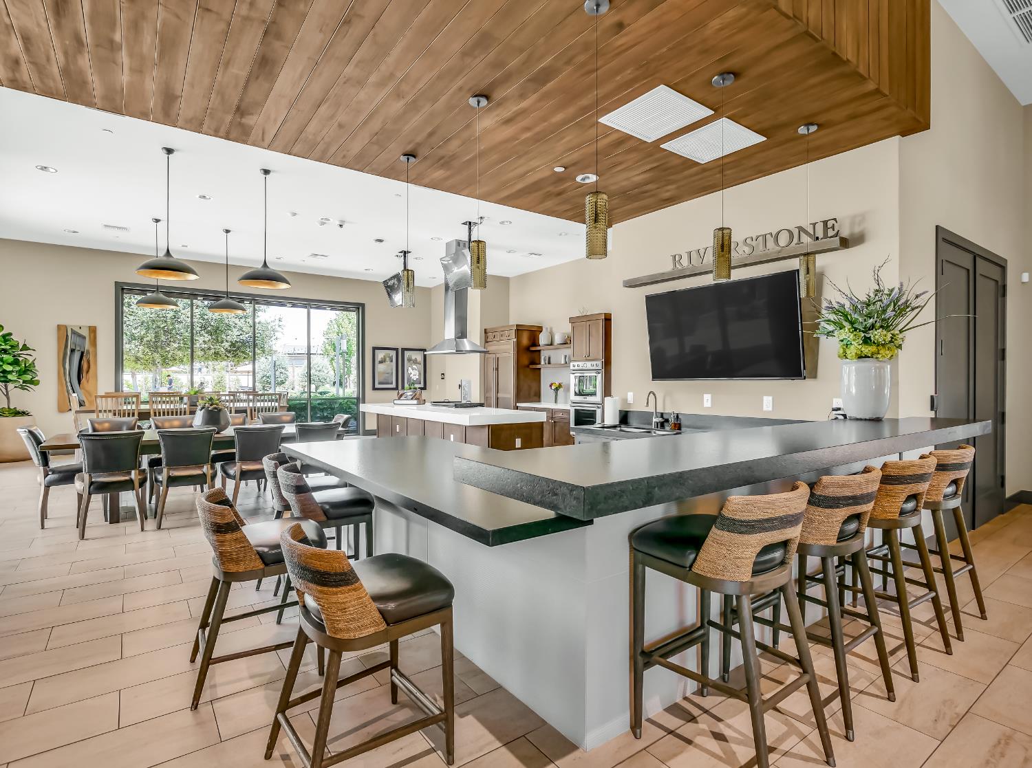 551 Talus Way S, Madera, CA 93636