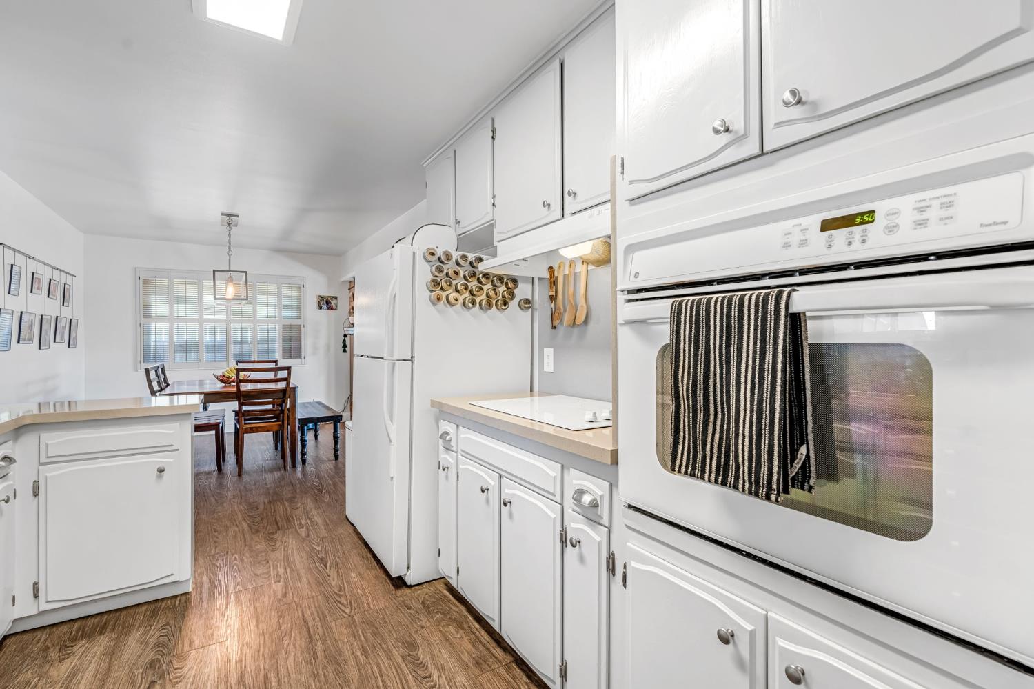 1263 E Ellery Ave, Fresno, CA 93710