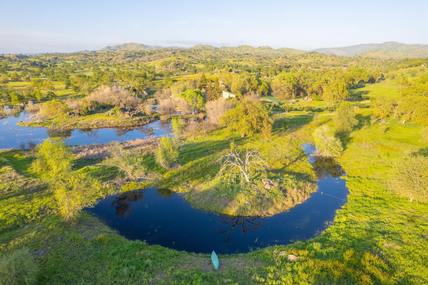 16115 Deer Path Ln, Clovis, CA 93619