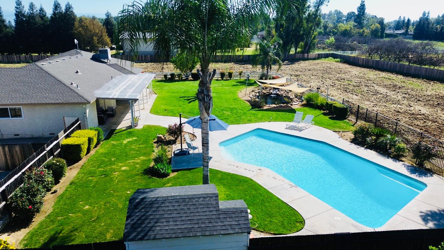 8099 E Nees Ave, Clovis, CA 93619