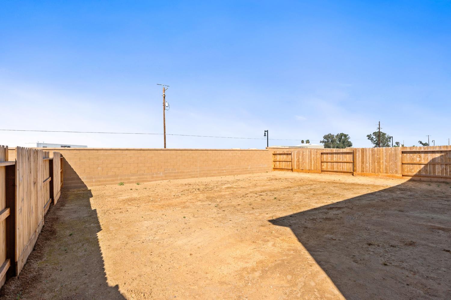 1266 Talus Way S, Madera, CA 93636