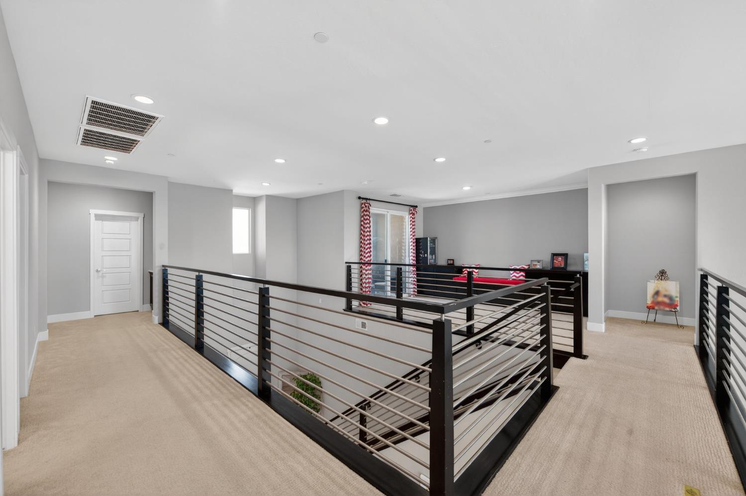 638 Mesa Dr S, Madera, CA 93636