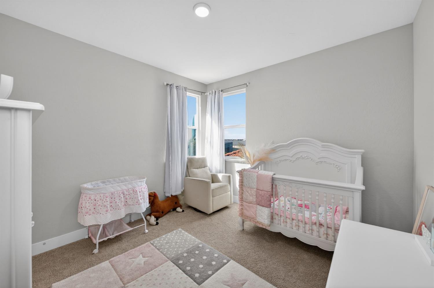 638 Mesa Dr S, Madera, CA 93636