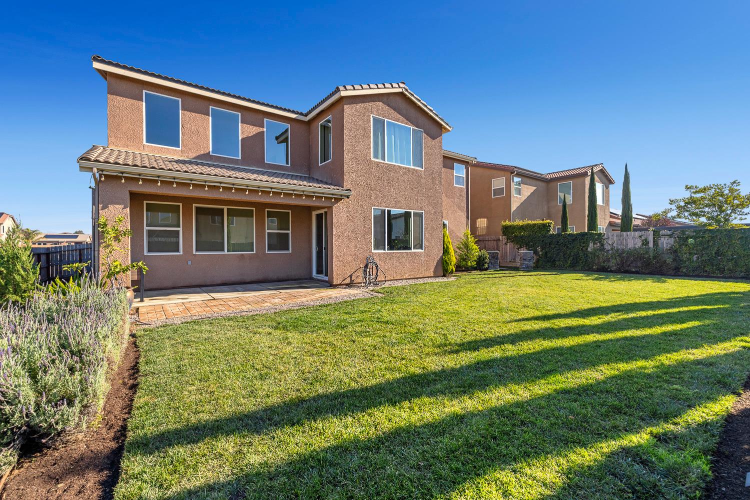 1006 La Canada Ave, Clovis, CA 93619