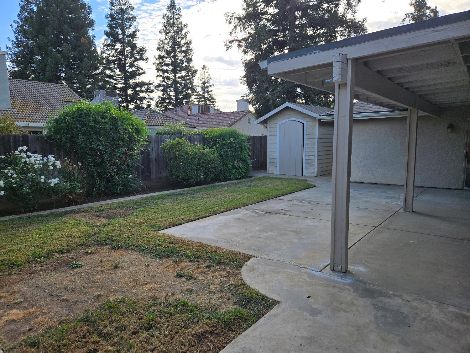 1415 E Portland Ave, Fresno, CA 93720