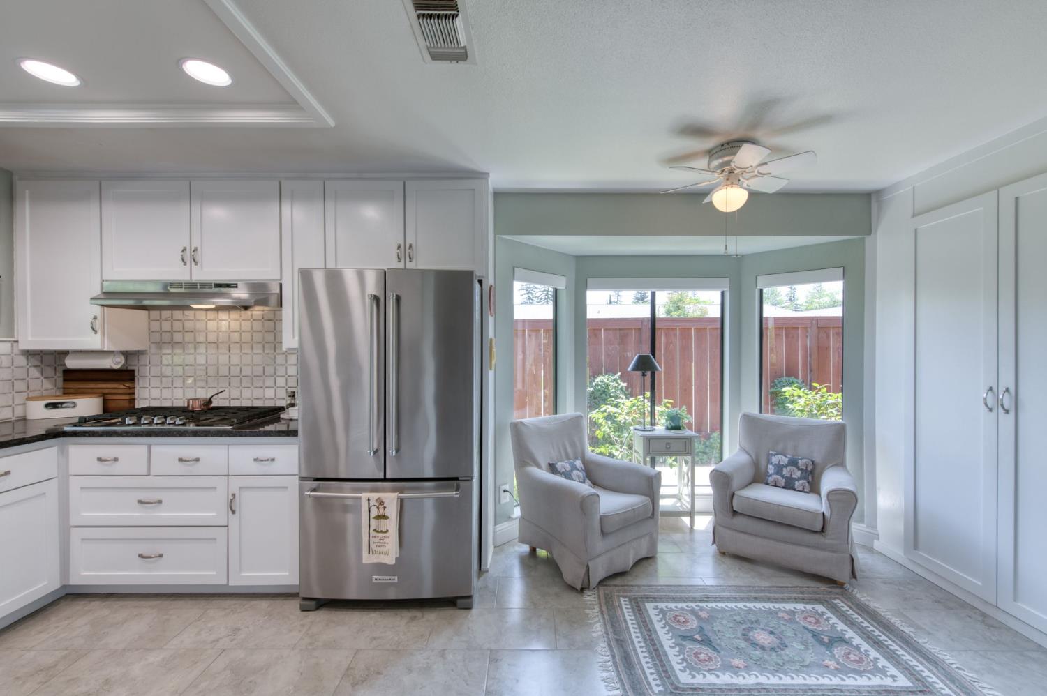 6331 N Palm Ave, Fresno, CA 93704