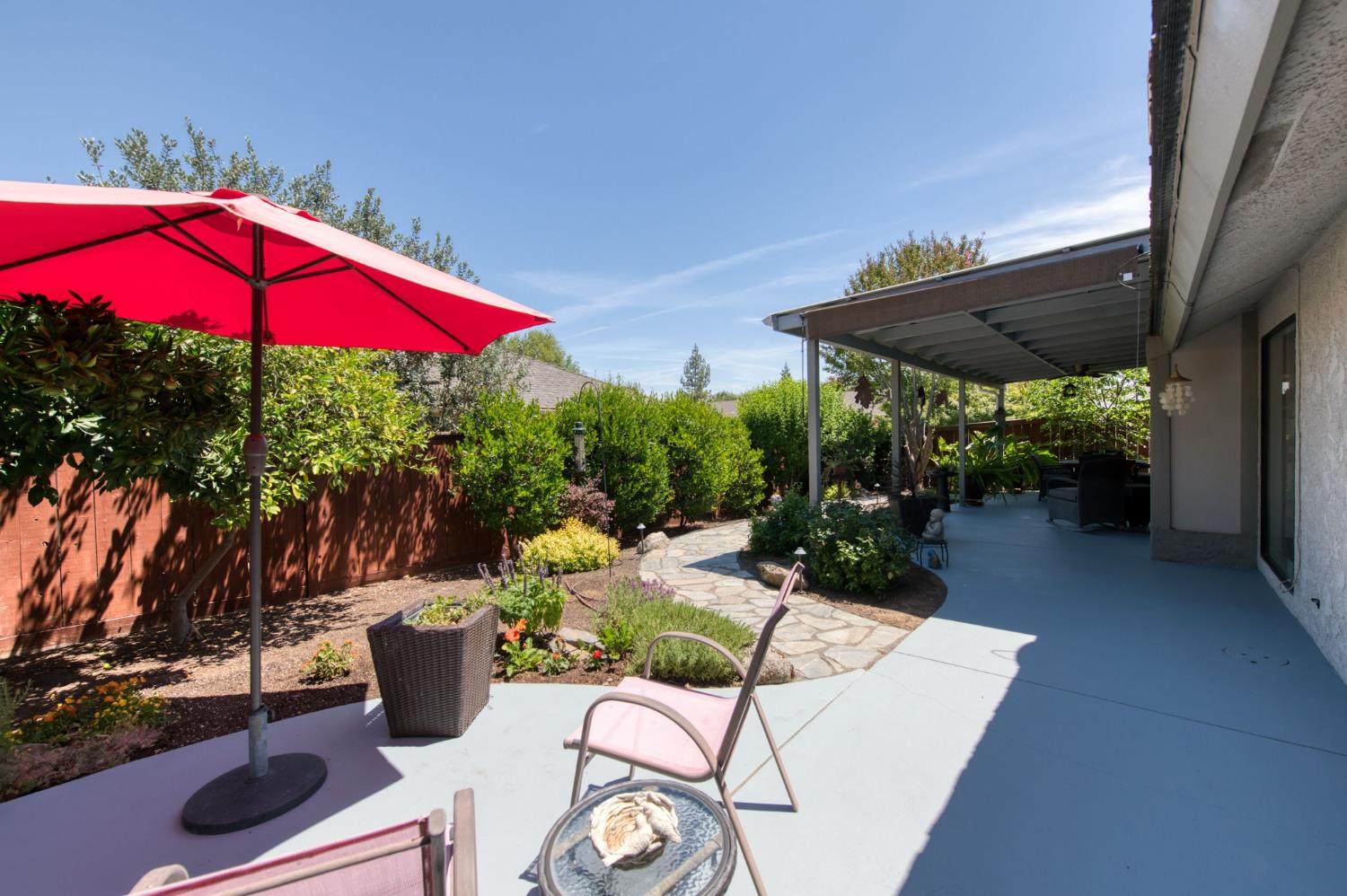 6331 N Palm Ave, Fresno, CA 93704