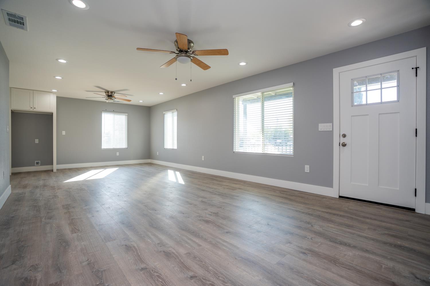 901 Bloker St, Madera, CA 93638