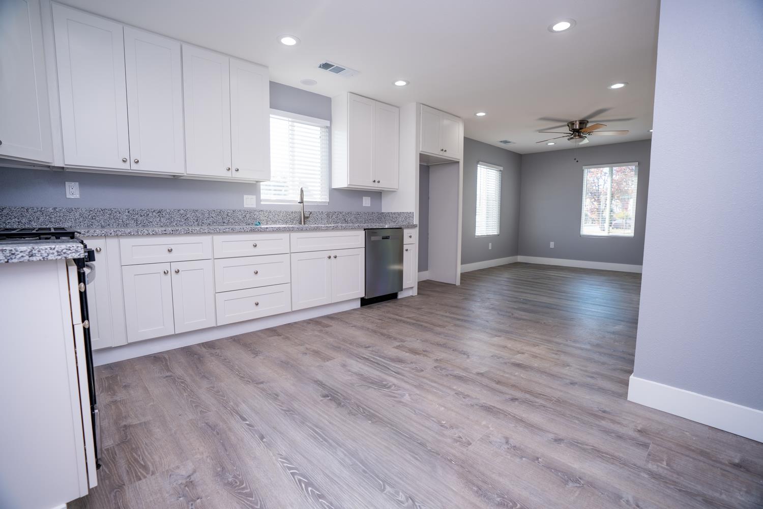 901 Bloker St, Madera, CA 93638