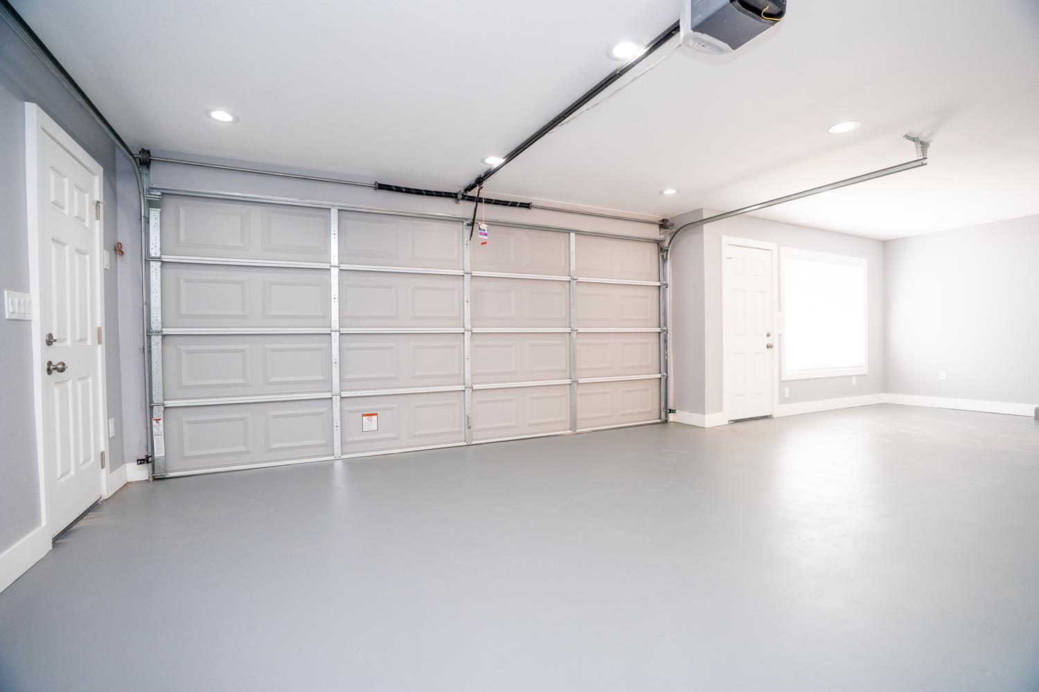 901 Bloker St, Madera, CA 93638